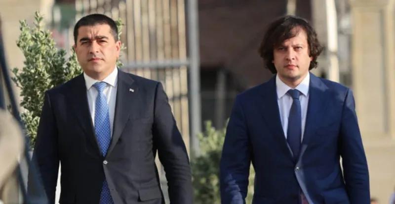 Бидзина Иванишвили выдвинул кандидатом на пост премьер-министра нового правительства Ираклия Кобахидзе, а председателем нового парламента фракция «Грузинская мечта» вновь называет Шалву Папуашвили