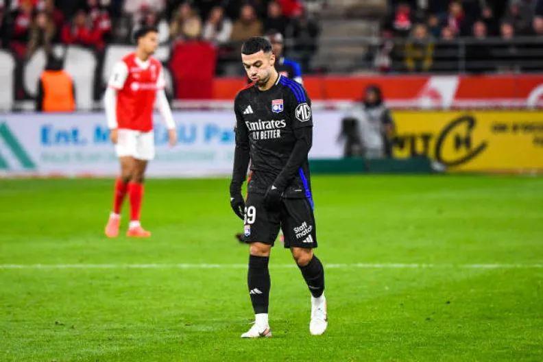 По информации французских медиа, в Лионе ограбили дом Георгия Микутадзе - по данным источника, «Георгий в это время находился дома, и двое вооруженных людей угрожали ему оружием»