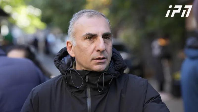 По информации прокуратуры,  Алеко Элисашвили предъявлено обвинение по факту преследования по политическому признаку