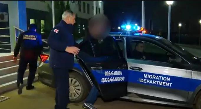 По информации МВД Грузии, из страны выдворено 25 граждан зарубежных государств, принимавших участие в акциях протеста, проходивших в ноябре-декабре прошлого года