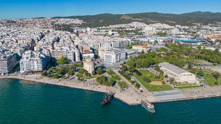 В Греции рядом с мусорным баком нашли 2000-летнюю статую — что говорят ученые?