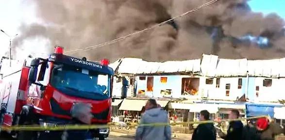 Огнем охвачены 5 тысяч квадратных метров - Какие становятся известны детали о пожаре на территории «Лило Молла»