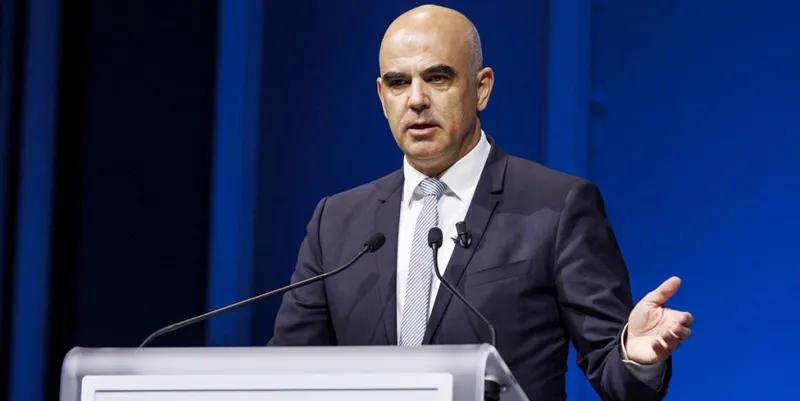 Совет Европы – Ираклий Кобахидзе заявил Алену Берсе, что "в связи с изменившимися обстоятельствами" правительство Грузии больше не хочет принимать участие в работе совместной группы по изменению закона "О иностранном влиянии"