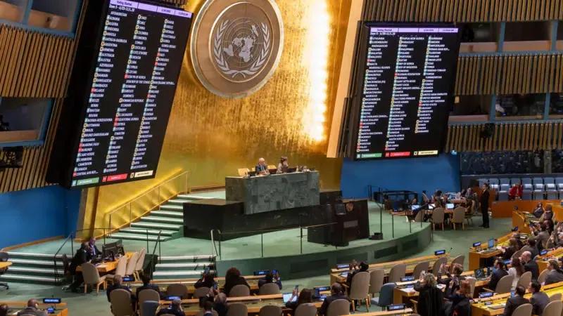 ООН приняла резолюцию, инициированную Украиной и ЕС, осуждающую полномасштабное вторжение России в Украину