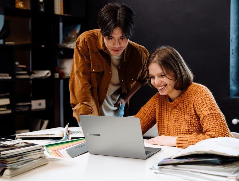 ИИ в действии: как ASUS ExpertBook P5 меняет подход к работе