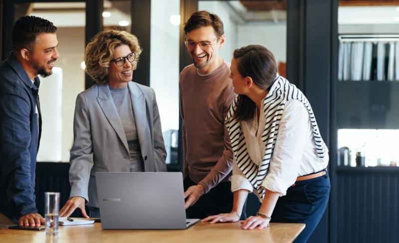 ASUS и AMD представили линейку ноутбуков Expert P 2025 года