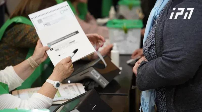 «За какую партию вы бы проголосовали, если бы выборы проводились в эту субботу?» — опубликованы результаты исследования ISSA