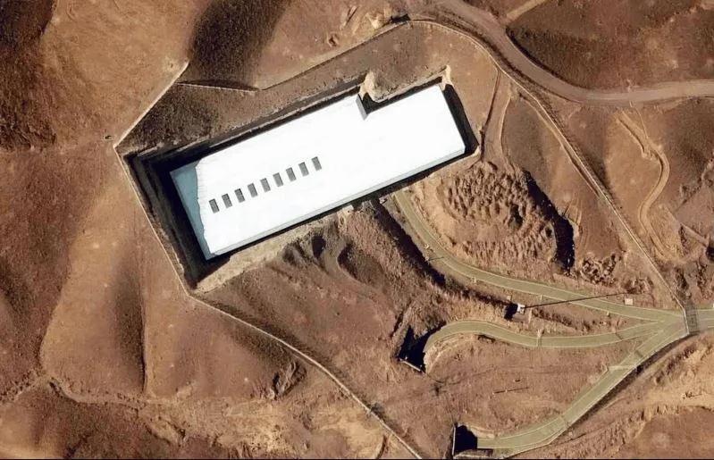 «Только у США есть бомба, способная его уничтожить» —  Секретный и суперзащищенный: что мы знаем о ядерном объекте Фордо - ключевой цели Израиля