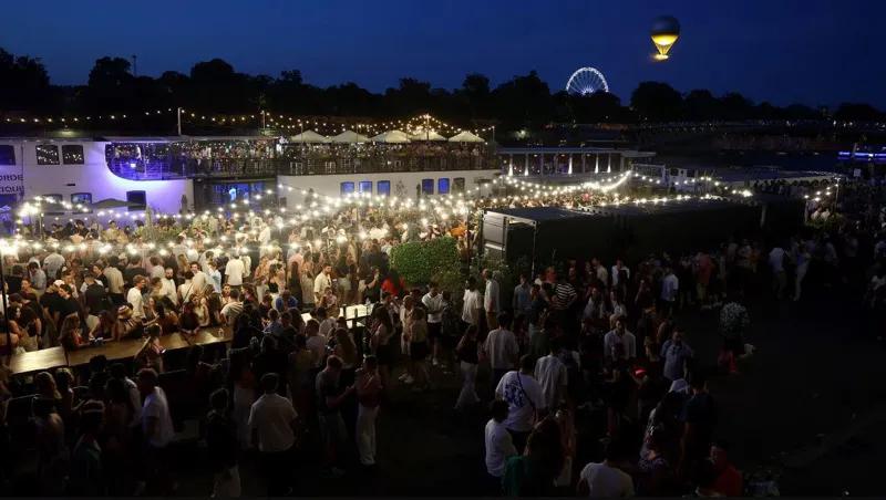 Нападения со шприцами - на музыкальном фестивале во Франции 145 человек получили инъекции неизвестных препаратов: что пишут СМИ?