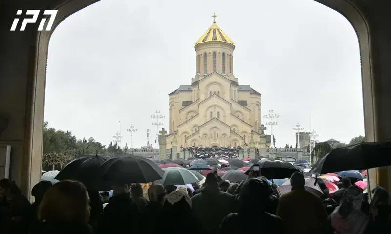 Патриархия Грузии распространяет информацию в связи с церемонией похорон Католикоса-Патриарха Илии II