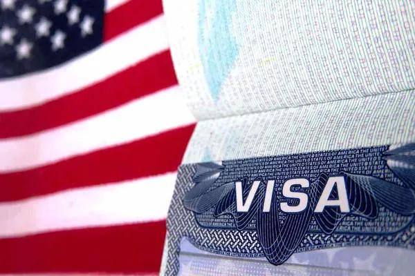 США отменили требование визового депозита для болельщиков из стран-участниц Чемпионата мира по футболу