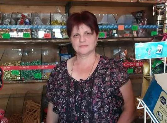 Женщина, нашедшая на рынке в Хашури 12 тысяч лари и вернувшая их владельцу - что рассказала Манана Сухиашвили: «Когда он пришел, нервничал и плакал»