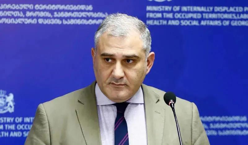 По заявлению Михаила Сарджвеладзе, медикамент для лечения мышечной дистрофии Дюшенна «Дживиностат» будет доставлен в Тбилиси в начале следующей недели